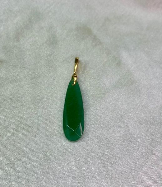 Imagem de Pingente pedra gota verde natural  - 0207924